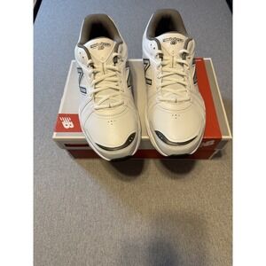 New Balance Men's Shoes Size 13 MX519WG white with gray